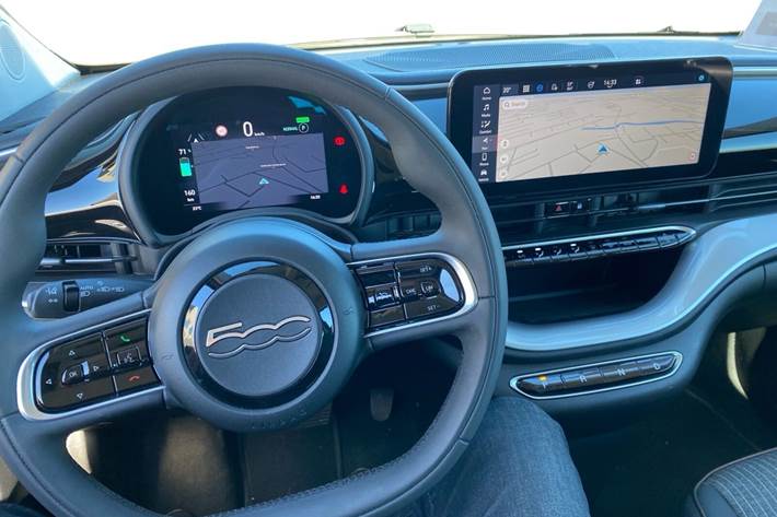 Sort Fiat 500e fra 2023