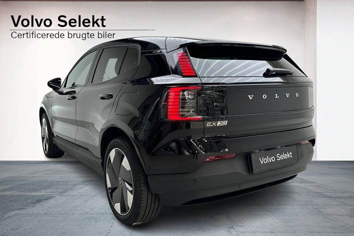Sort Volvo EX30 fra 2024