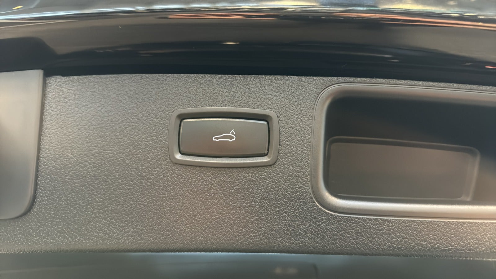 Sort Porsche Macan S fra 2016