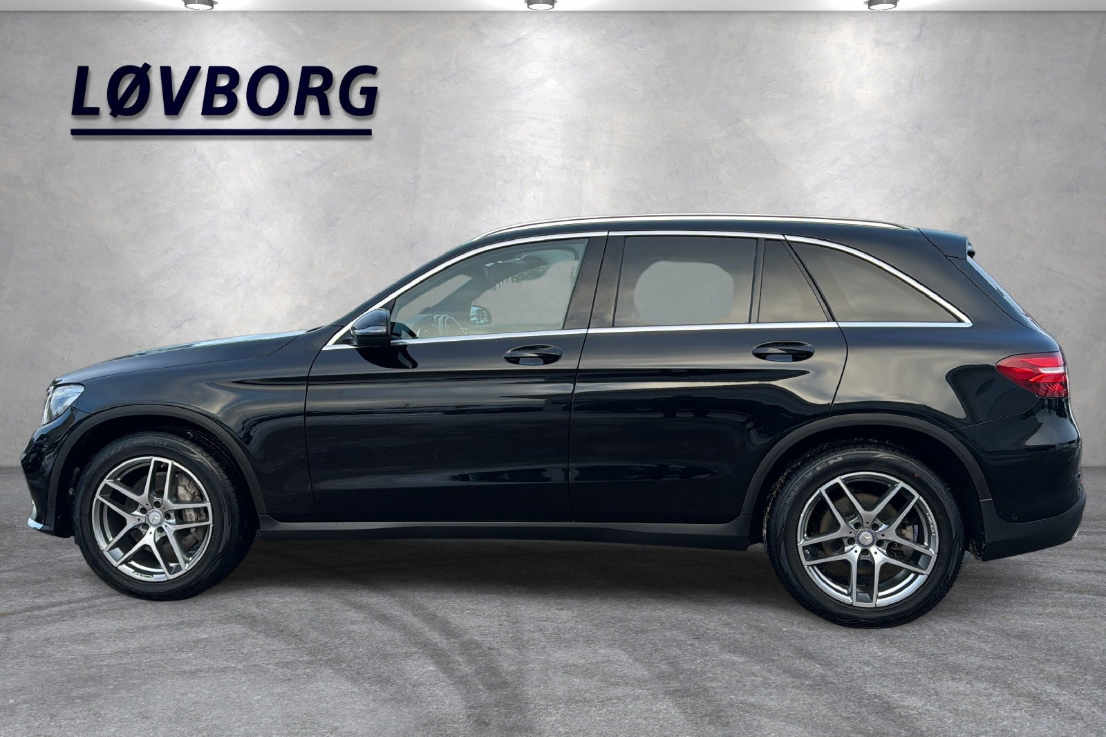 Sort Mercedes GLC250 d fra 2016