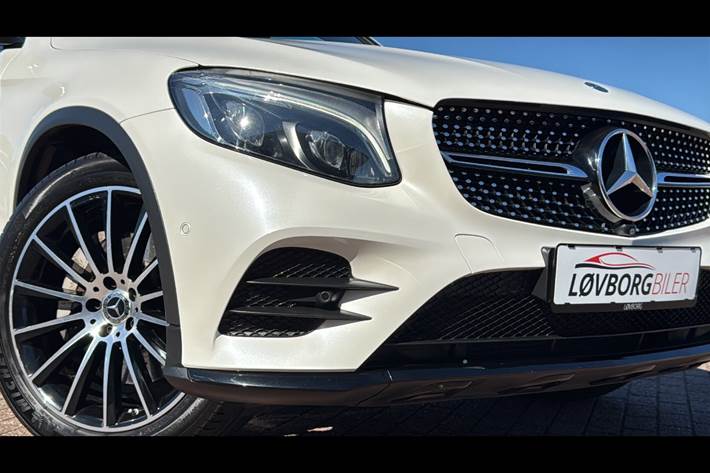Hvid Mercedes GLC350 d fra 2017