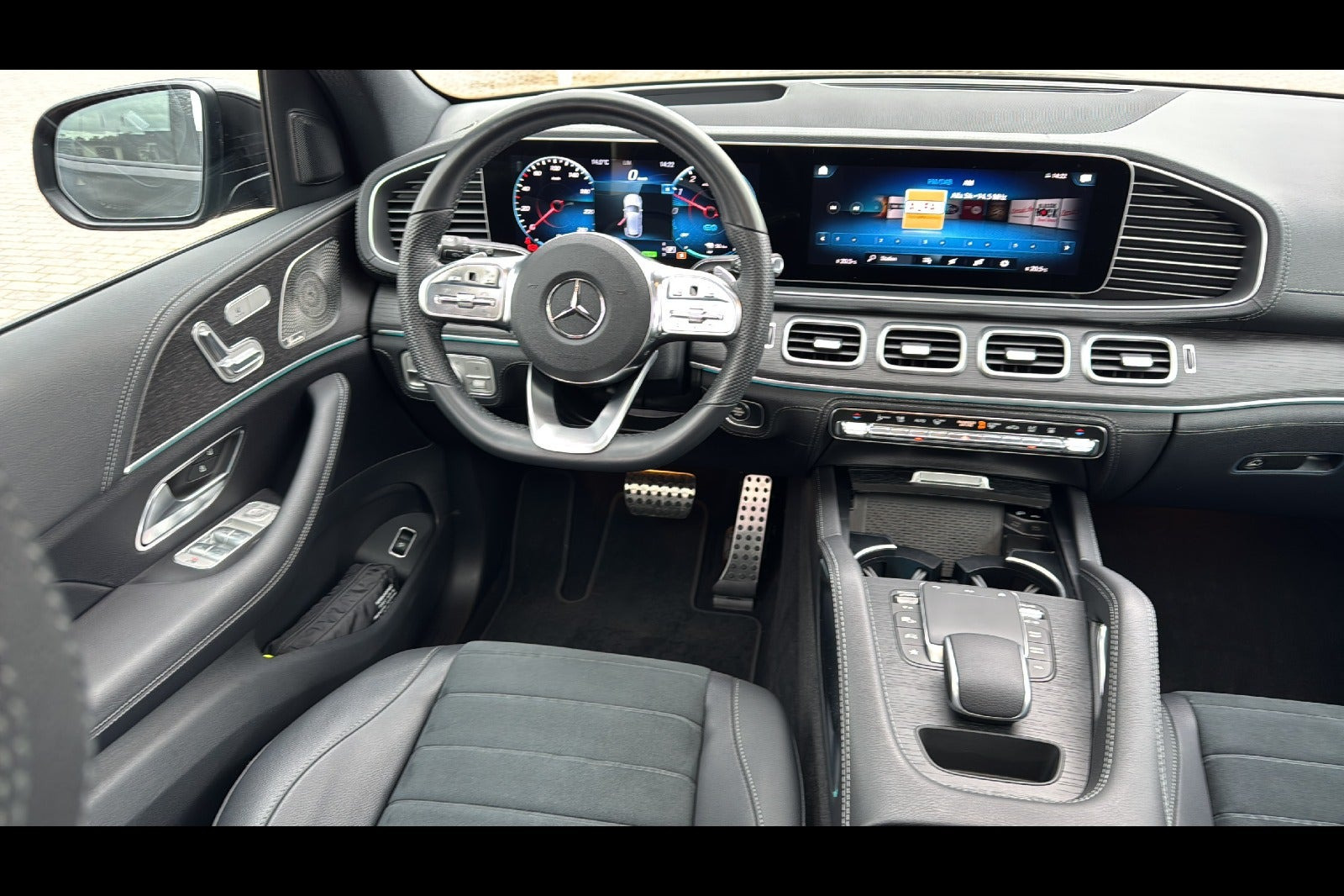 Sort Mercedes GLE350 de fra 2022