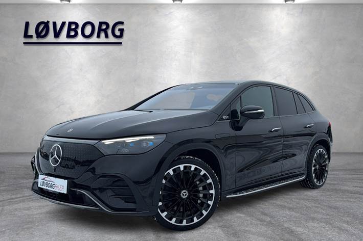 Sort Mercedes EQE500 SUV fra 2023
