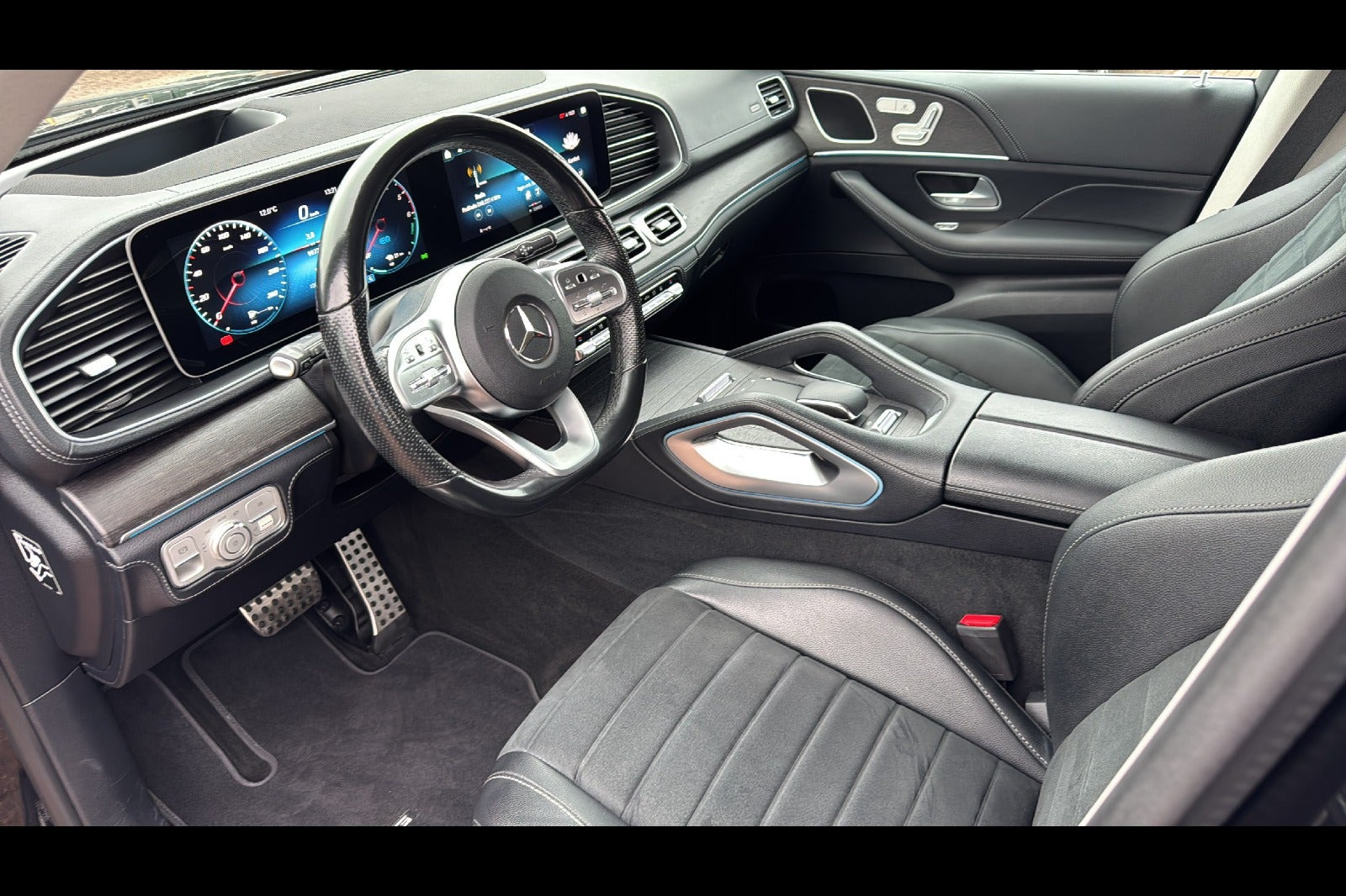 Sort Mercedes GLE350 de fra 2021