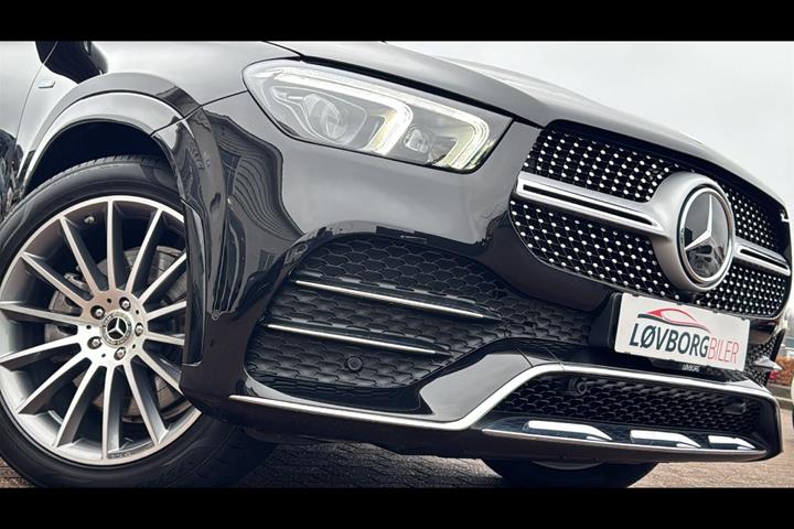 Sort Mercedes GLE350 de fra 2021