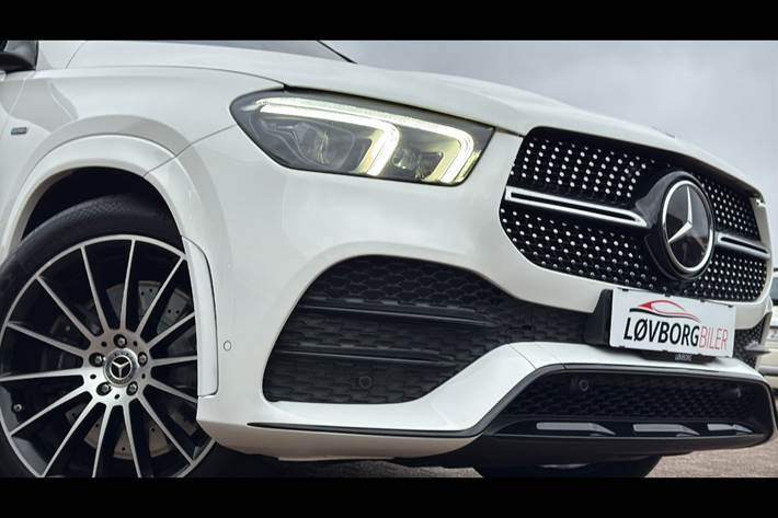 Hvid Mercedes GLE350 de fra 2020