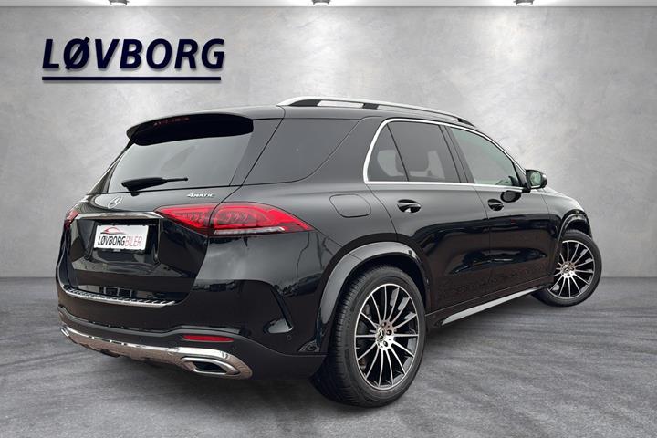 Sort Mercedes GLE350 de fra 2022