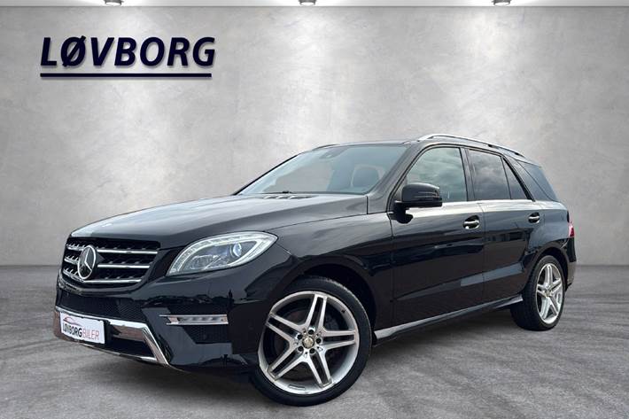 Sort Mercedes ML350 fra 2012