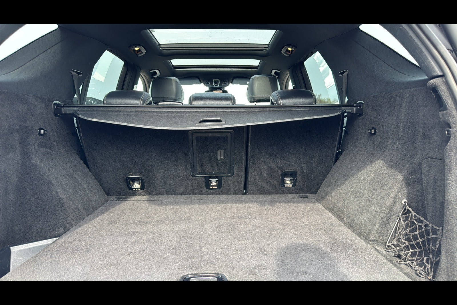 Sort Mercedes ML350 fra 2012