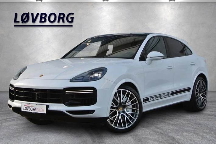 Hvid Porsche Cayenne Turbo fra 2019