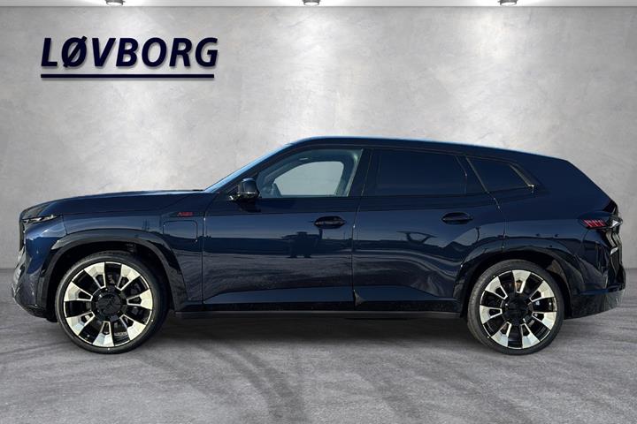Blå BMW XM fra 2024