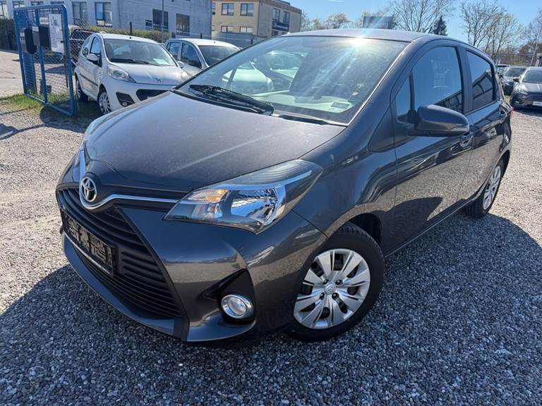 Toyota Yaris 1,0 VVT-i T1
