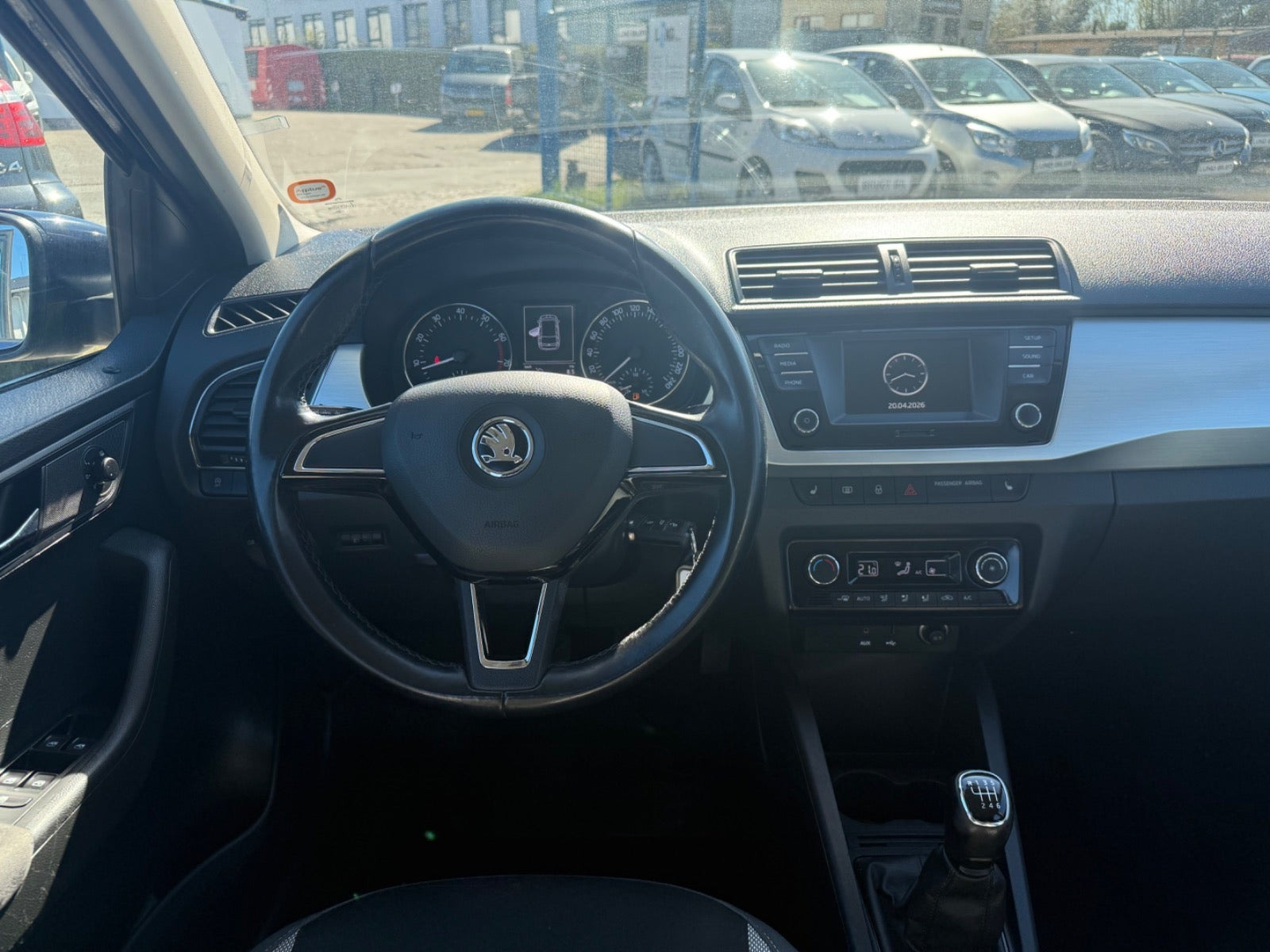 Blå Skoda Fabia fra 2017