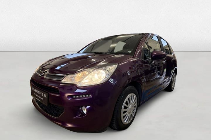 Grøn Citroën C3 fra 2015 set udefra