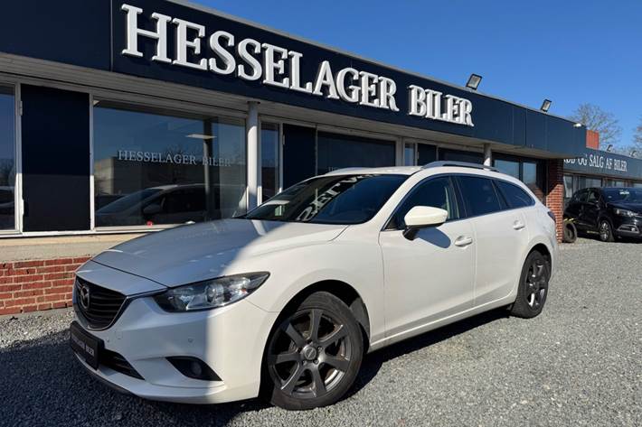Hvid Mazda 6 fra 2013
