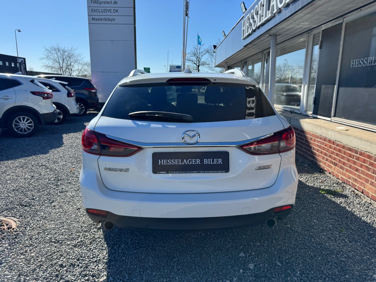 Hvid Mazda 6 fra 2013