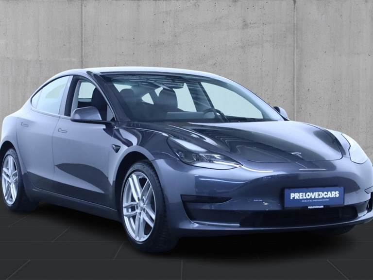 Tesla Model 3 Standard Range+ RWD