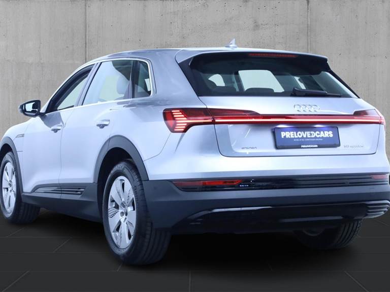 Audi e-tron 50 quattro