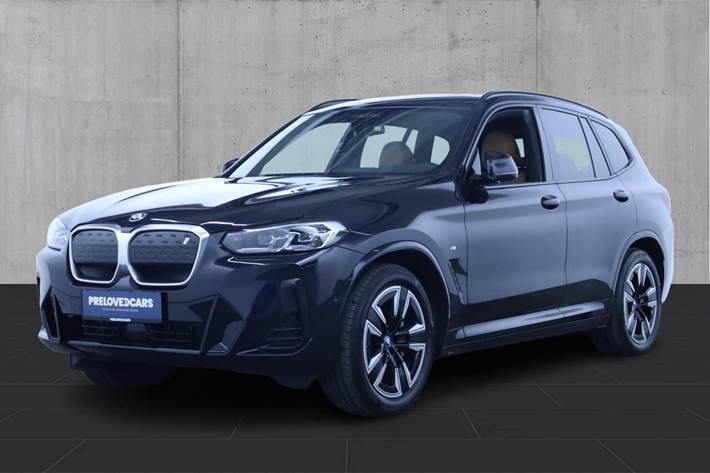 Blå BMW iX3 fra 2023