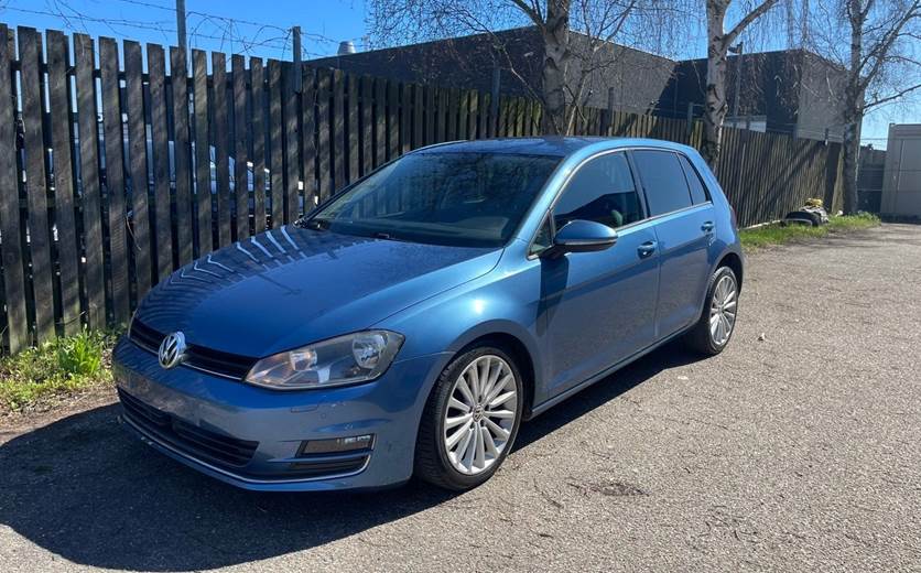 VW Golf VII 1,6 TDi 105 Comfortline DSG BMT