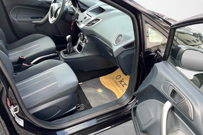 Sort Ford Fiesta fra 2010