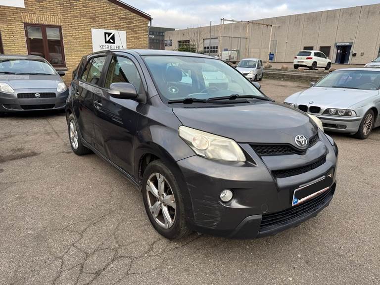 Toyota Urban Cruiser 1,3 VVT-i T1