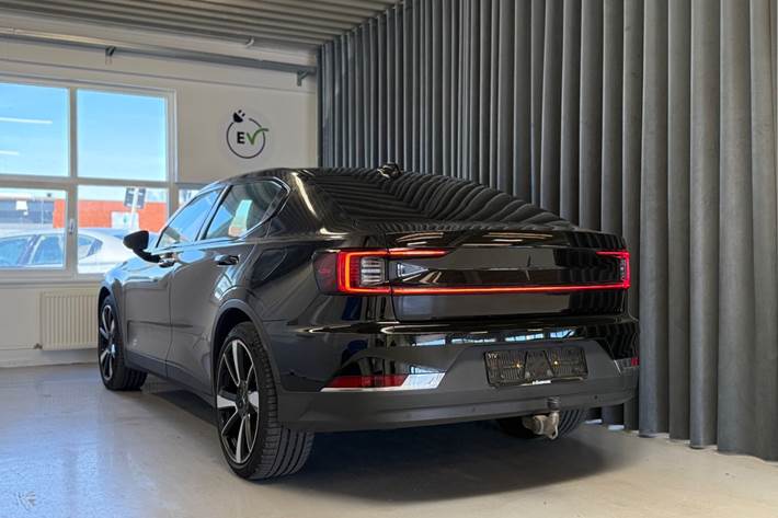 Sort Polestar 2 fra 2020