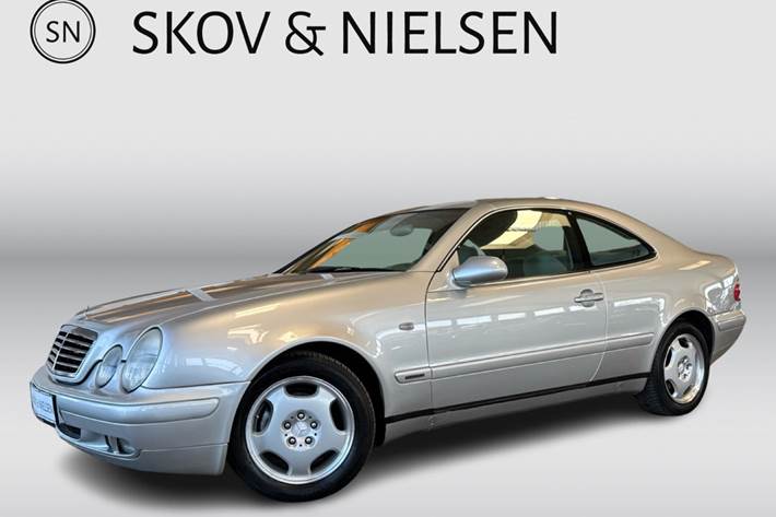 Sølv Mercedes CLK200 fra 1998