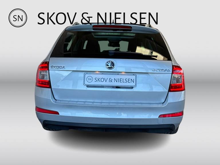 Skoda Octavia 1,6 TDi 110 Style Combi DSG