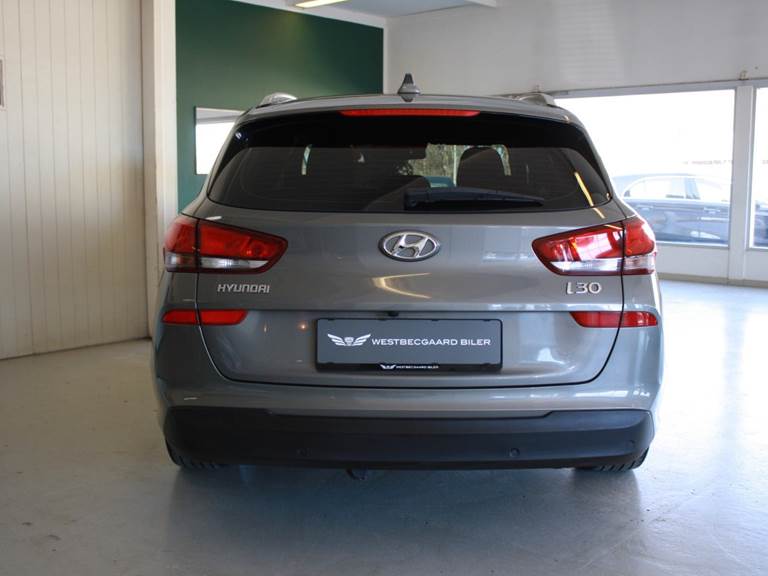 Hyundai i30 1,6 CRDi 110 Trend stc.