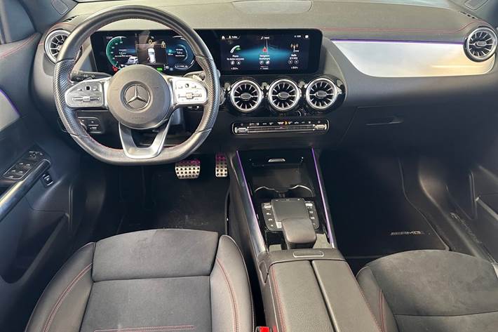 Hvid Mercedes EQA250+ fra 2022