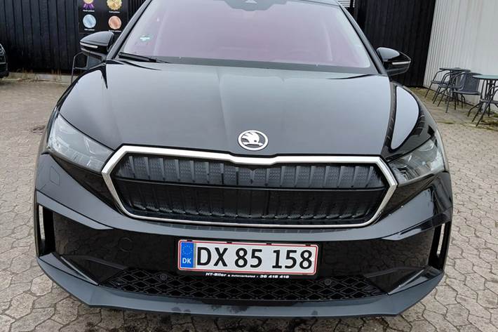 Sort Skoda Enyaq fra 2022