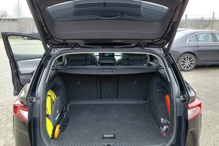 Sort Skoda Enyaq fra 2022