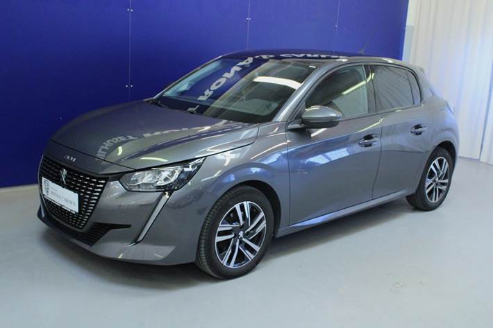 Grå Peugeot 208 fra 2020