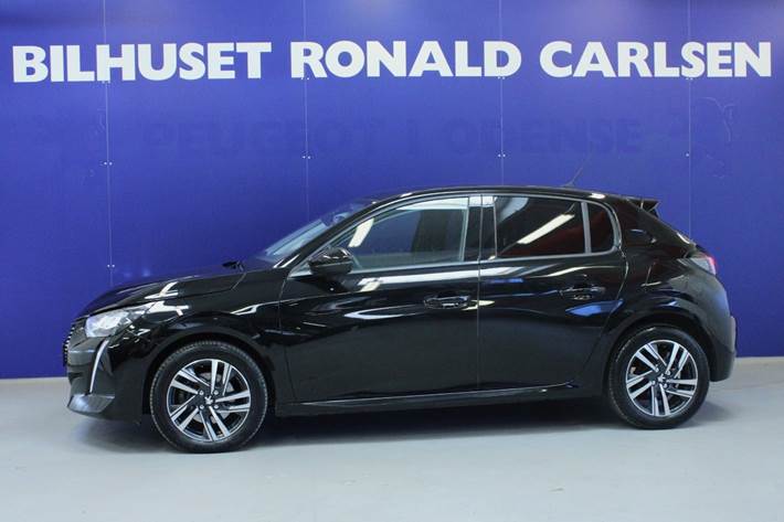 Sort Peugeot 208 fra 2020