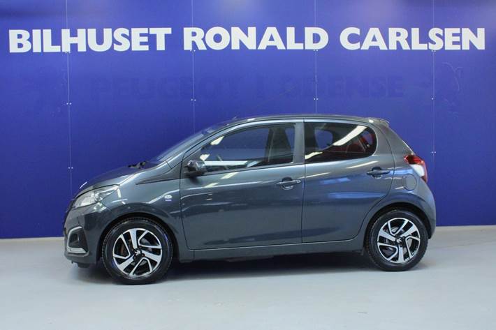 Grå Peugeot 108 fra 2016