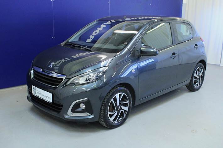 Grå Peugeot 108 fra 2016