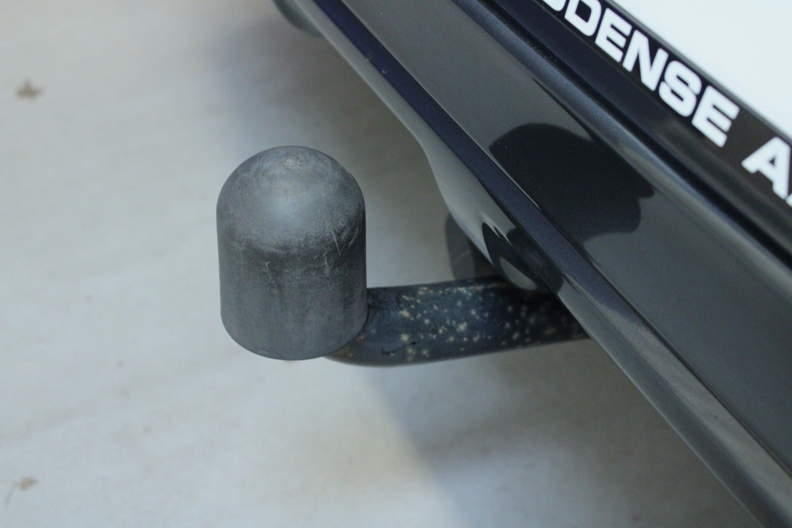 Grå Peugeot 108 fra 2016