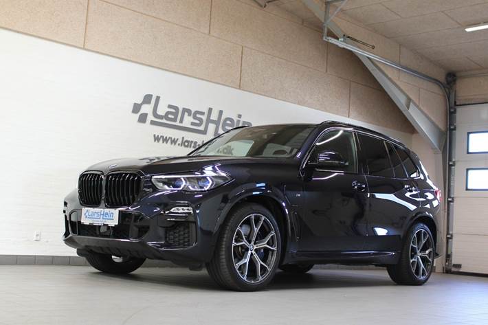 Sort BMW X5 fra 2022