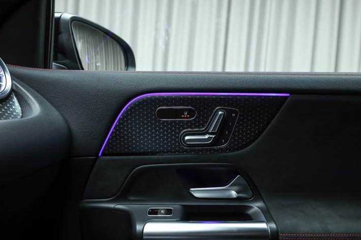 Sort Mercedes EQA250+ fra 2026