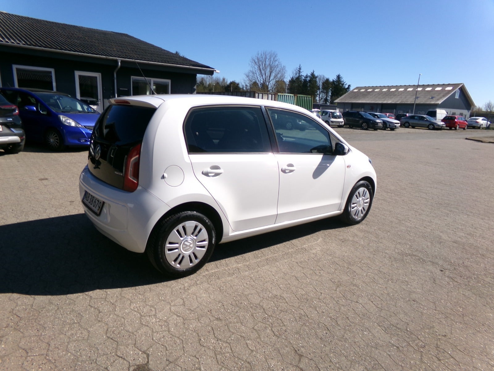 Hvid VW UP! fra 2013