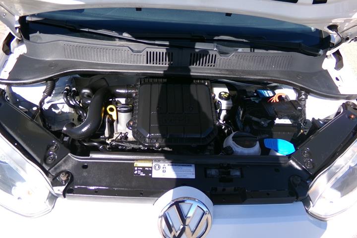 Hvid VW UP! fra 2013