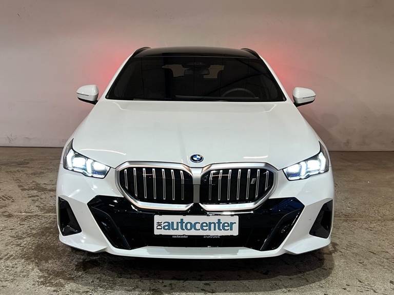 BMW i5 eDrive40 Touring M-Sport Van