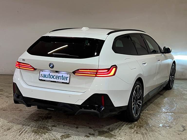 BMW i5 eDrive40 Touring M-Sport Van