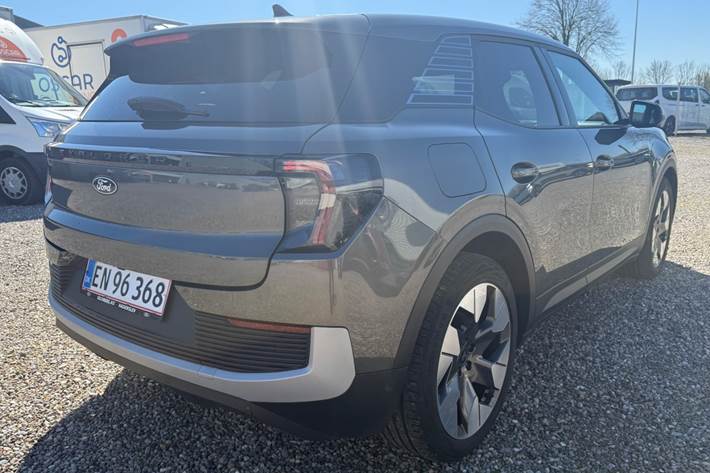 Grå Ford Explorer fra 2024