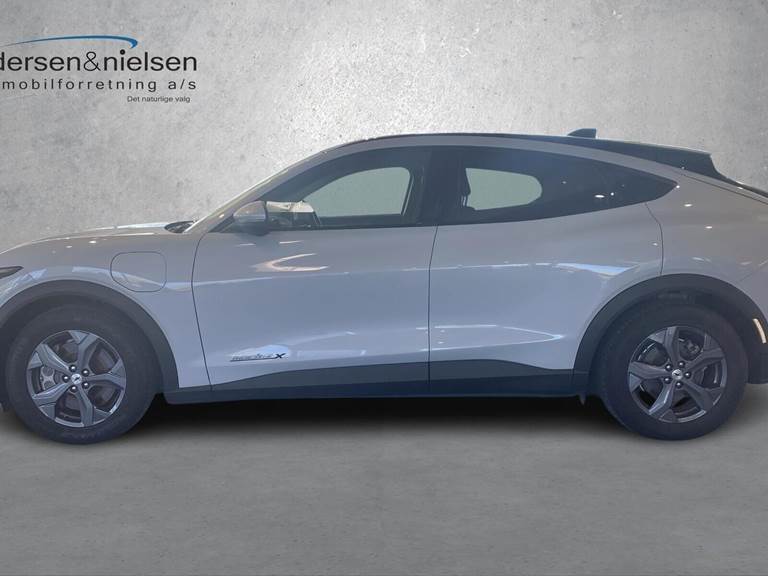 Ford Mustang Mach-E EL UR 294HK 5d Aut.