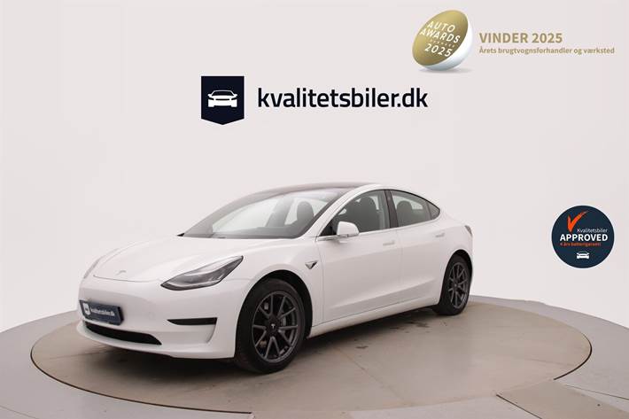 Hvid Tesla Model 3 fra 2020