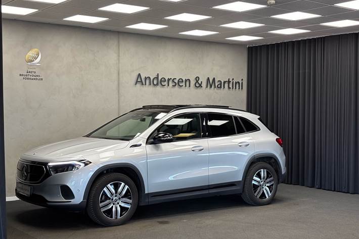 Sølv Mercedes EQA 250 fra 2021