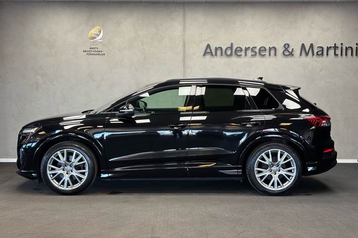 Sort Audi Q4 fra 2021