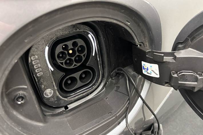 Grå Fiat 500e fra 2021